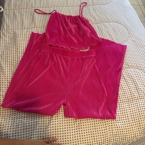 Pink Pleated Set of Crop Top and Pants